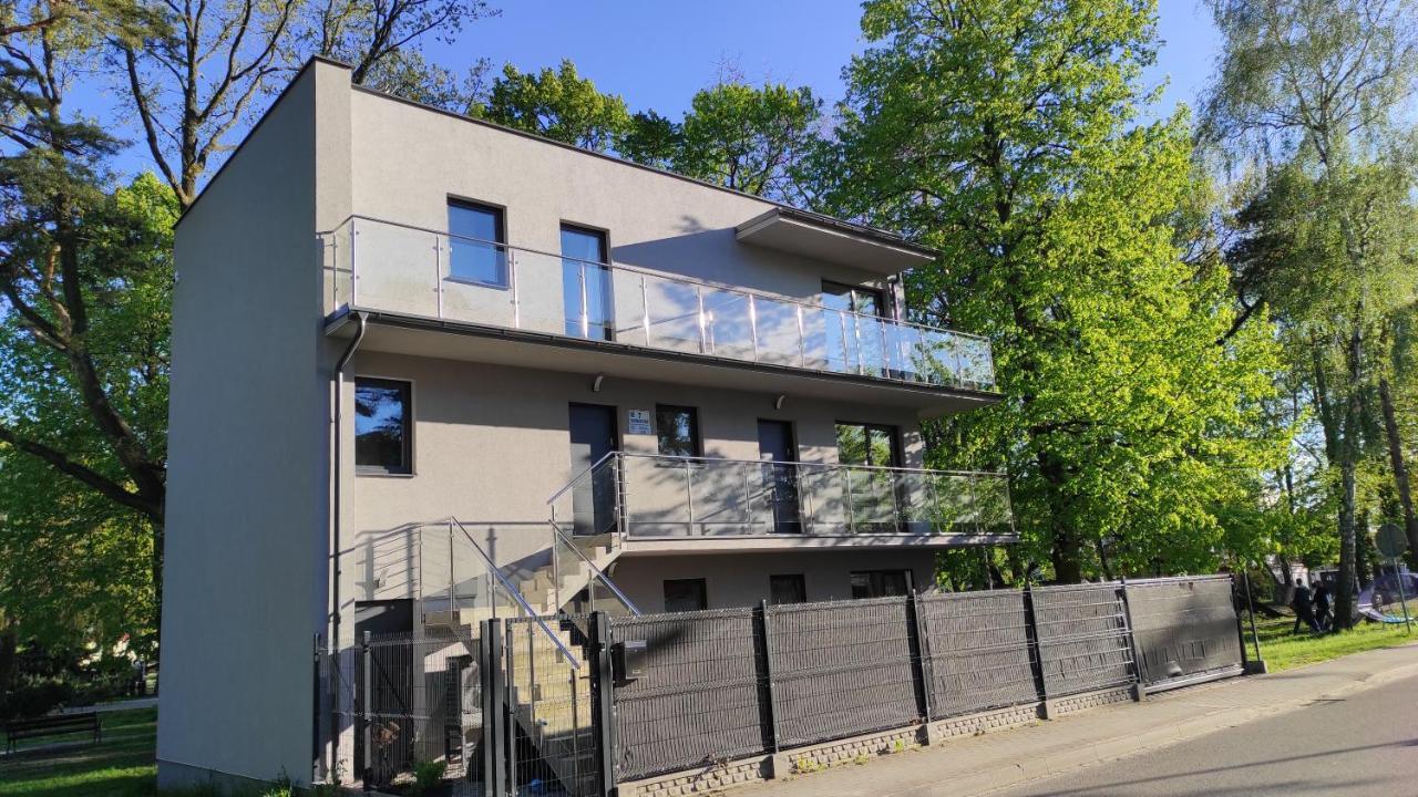 Domek W Parku Apartment Hel Exterior photo